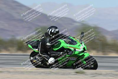 media/Oct-02-2025-Racers Edge (Thu) [[2c91cb6ab3]]/3-B Group/Session 5-Turn 3 Inside Pans (2pm)/